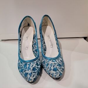 QualiCraft Floral Women's Heels